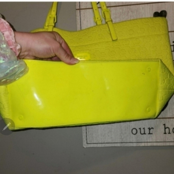 🍂🍁DEADSTOCK RARE HTF MICHAEL KORS NEON neoprene tote bag - Picture 3 of 6